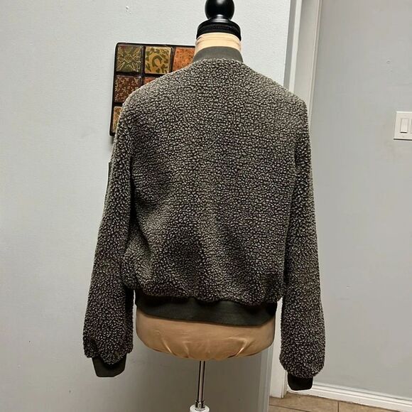 Teddy Bomber Jacket - Picture 3 of 10